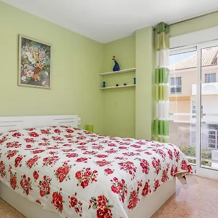 Apartamento Rosaleda Lina